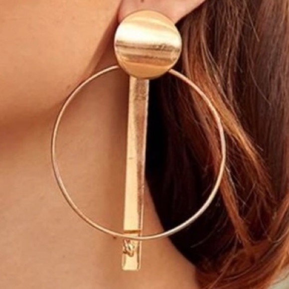 Hoops - Picture 2 of 2